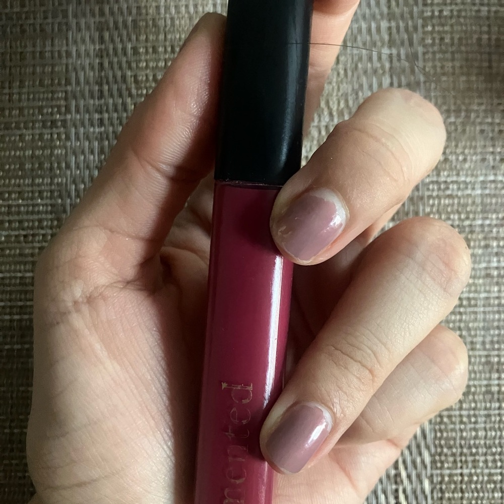 mented lip gloss - Picture 5 of 5